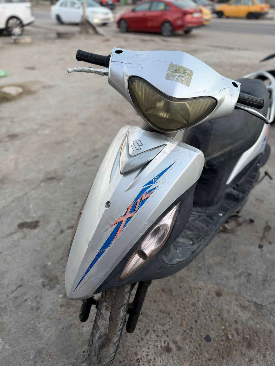 السلام عليكم دراجه ساسوكي ياباني دراجه حلوه كلشي بيها شغال بس مال صالصنه طك حاظن رمبه دراجه شاشة ٣ الوان نكره سلف العنوان الغزالية شارع امركز سعر ٦٠٠ بيها مجال رقم هاتف *********** بغداد, العراق
