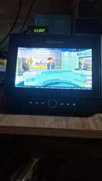 شاشة ٨انش • ستلايت ٧٢٠ • تشغيل ١٢فولت