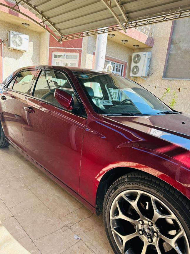 Chrysler S300 2018 اصل 
فول مواصفات عدا البانوراما رقم بغداد دولي 
مكفولة كفالة عامة حتى من البارد  
275 وبيها مجال حگ الجية 
***********
