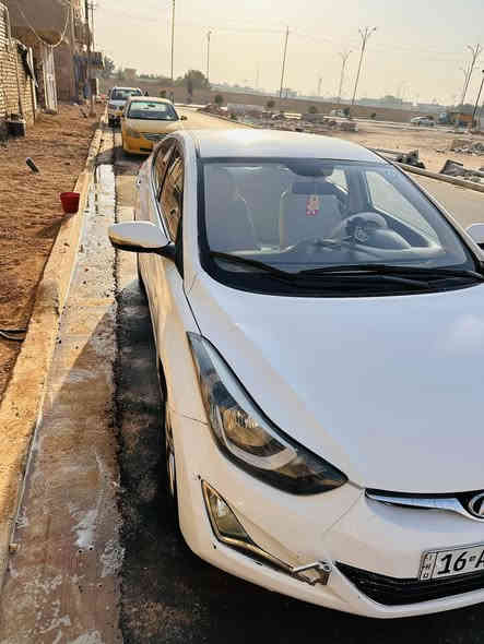 السلام عليكم 
النترا 2015 خليجي 
المواصفات 
اشاير مري 
شاشة كامرة 
حساس خلفي
تحكم ستيرن
تخم تاير جديد  
تبريد ثلج
حادثها موضح بلصور ( سونار ) 
السعر 97 وبيها مجال 
الشراي يتصل 
***********
