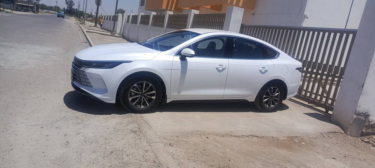 السلام عليكم .

Byd دسترويل 2025 بغداد ماشيه 7 الف كم 
مكفوله .

***********/غير متواجد على الفيس.
