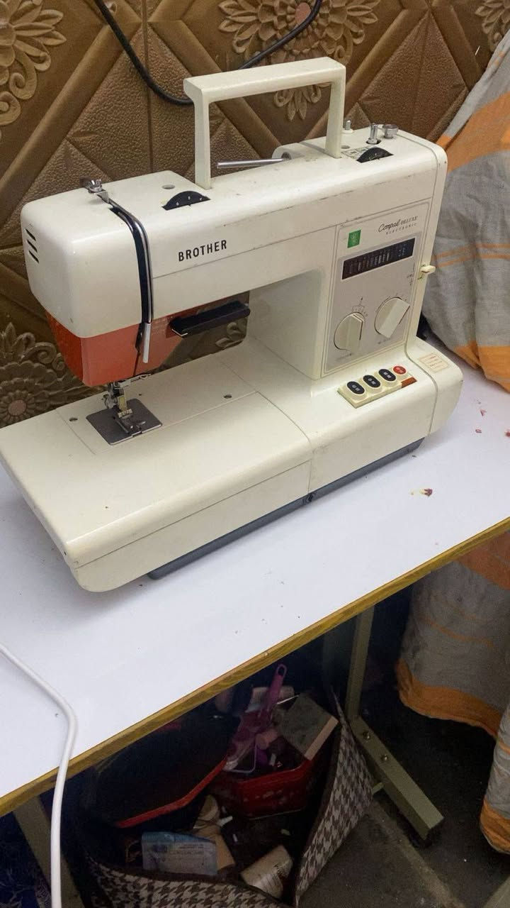 مكينه براذر نضيف كلش ستعمال قليل هيه وميزها بغداد مدينه الصدر السعر 130 هيه وميزها ***********  واتساب
