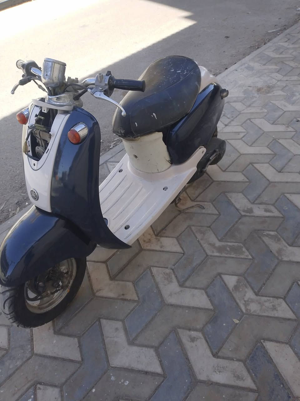 من رخصت صاحب الكروب
مكلف بل نشر دراجه كلاسك عبد الحليم دراجه فحل قفل اكسل تفاصيل اكثر خاص عينكم كفرات بلاديه ومصبوغات جماليه محرك خير من الله ترايك وين متريد بس لايت موجود يراسلها ترتيب بصيط جدآ السعر ٣٥٠ بيها مجال بصيط العنوان كراده ساحت عقبه


**إذا كنت صاحب هذا الإعلان وتريد حذفه لأي سبب، رجاءا أرسل رسالة إلى الدعم الفني**