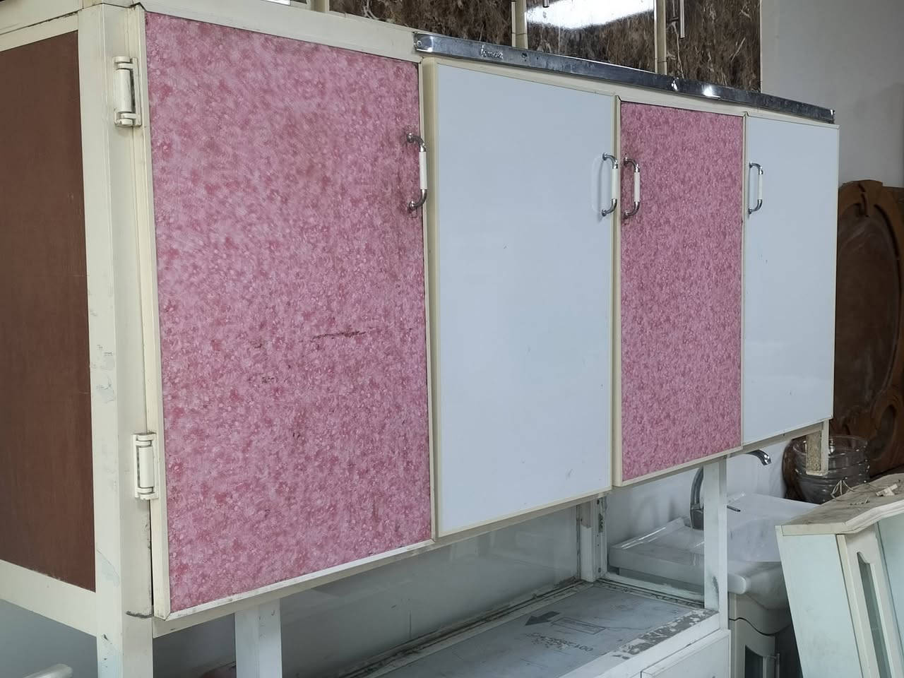 السلام عليكم سنگ مترين للبيع سعر 75وبي مجال مكاني كركوك كوباني اتصال على الرقم ( *********** ) #معرض الياقوت للأثاث والمواد المنزلية
