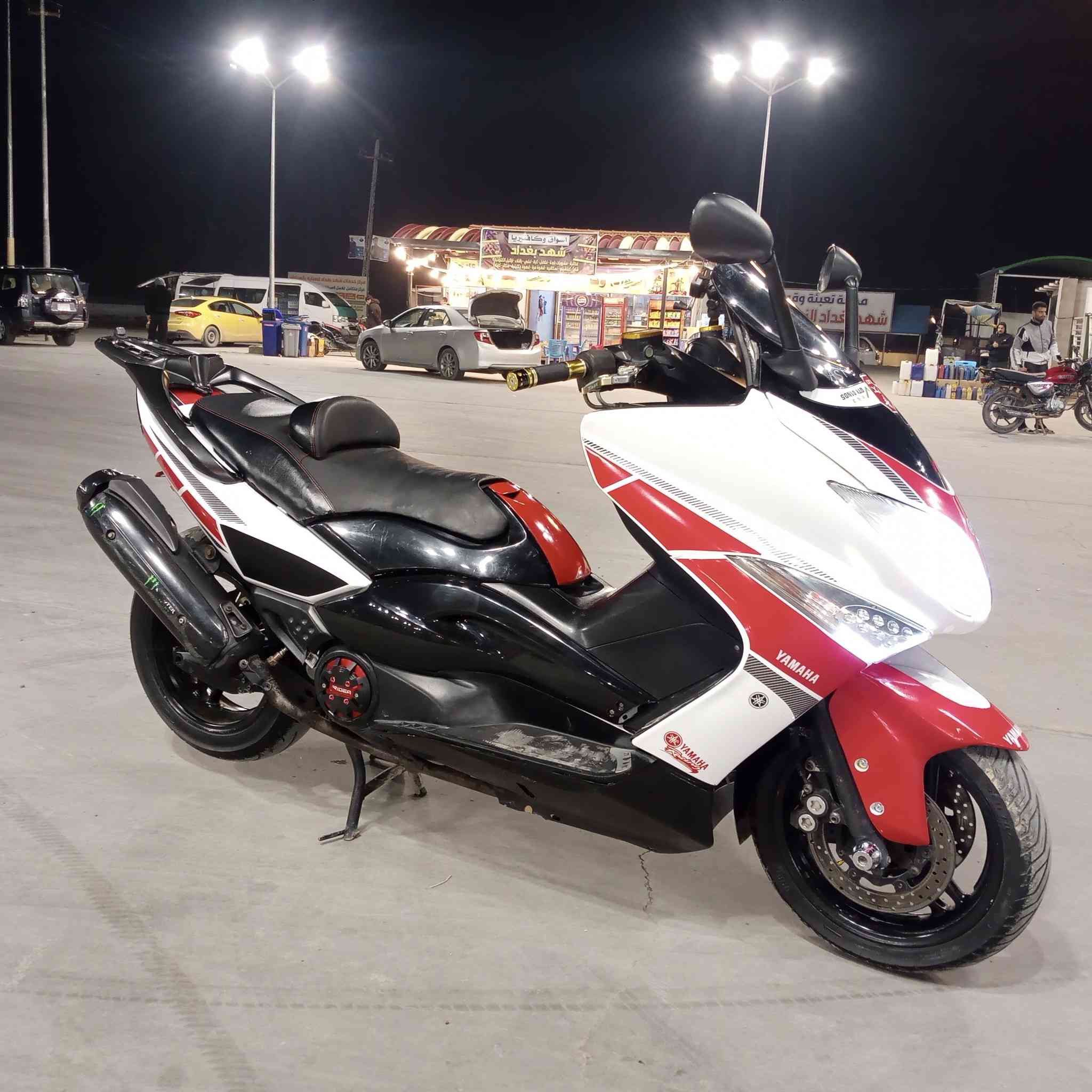 السلام عليكم للبيع تي ماكس 2011 مكفولة كفالة عامة للاتصال ***********
