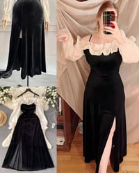 فستان أسود • فستان أحمر • تخفيض