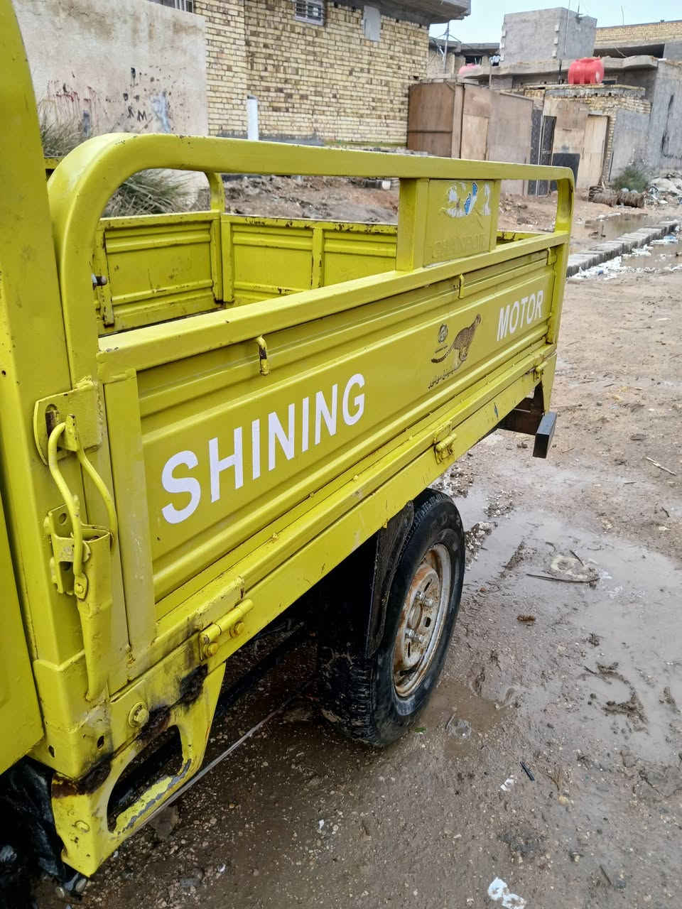 شباب ستوته للبيع موديل 17 مكينه 23 اوراق اصولي سعر مليون و100 رقمي ***********
