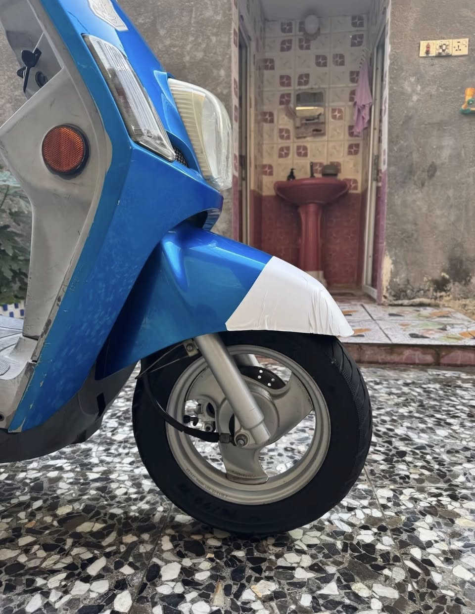 بوليس نوزل مسطره مديل 2012 فول نضافه كفاله عامه ختم واحد قبل فتره طالعه من الرمبه وصله موجود وكلشي اصلي وشغال مابيه اي نقوصات تجي تفحص يله تاخذه السعر مليون و 150 وبيه مجال الرقم للتصال 
***********
