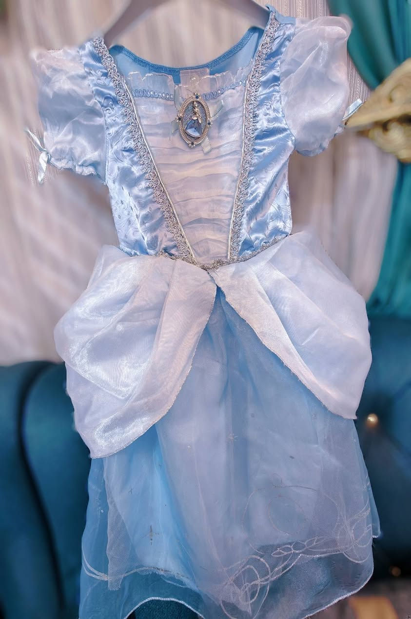 💎بدلات اميرات ديزني💎
قماش اصلي من ماركة ديزني💚🩵🩷
الاسعار مناسبة جدا من 5 الى 10 الاف فقط
مناسبة للاعياد الميلاد وجلسات التصوير📸
يوجد خدمة توصيل 🚕🚕🚕
للحجز والاستفسار زورو الصفحة 
بدلات اميرات دزني 
https://www.facebook.com/share/1Atp73Qsa8/


**إذا كنت صاحب هذا الإعلان وتريد حذفه لأي سبب، رجاءا أرسل رسالة إلى الدعم الفني**