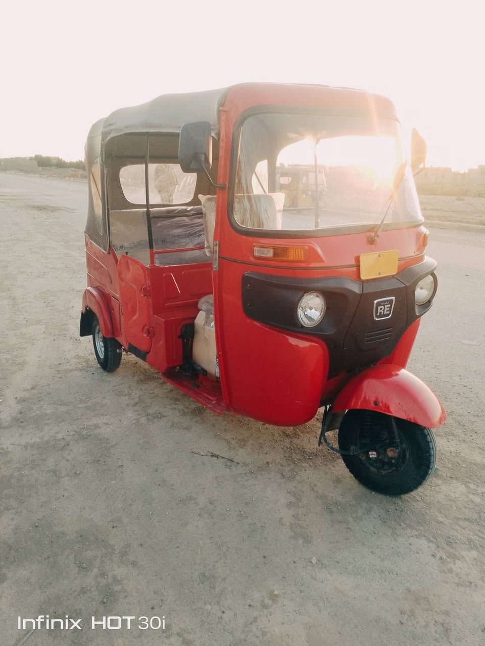 سلام عليكم تكتك للبيع 21 شهر 11 رقم وسنوية تحويل ثاني يوم تكتك مكفولة شراي يتصل *********** مكاني سبع قصور شارع ابو علي
