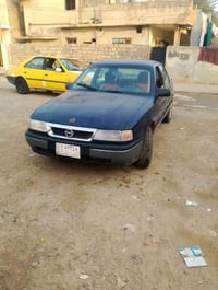 سيارة ڤكترا للبيع حجم 16شرط گير ومحرك سيارة مگفولة شرط تحويل السعر33رق...