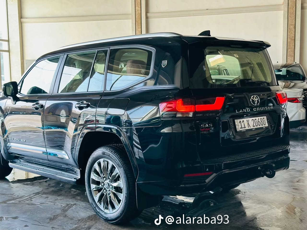 لاندكروزر 2025 SAS TSS

عداد المسافة: زيرو 

4 كامرات 360 درجة

رادار امامي وخلفي 

نظام ملاحة 

كامرة تسجيل امامية

خاضعة لضمان ساز 80 الف كيلومتر 

متوفر لونين اسود وابيض 

للاستفسار: ***********

معارض البياع_شارع الوسط_ معرض العربة لتجارة السيارات

