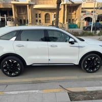 كيا سورنتو  2024 وكالة الدولية السيارة تحت الضمان ماشية 4800 كيلو بحال...