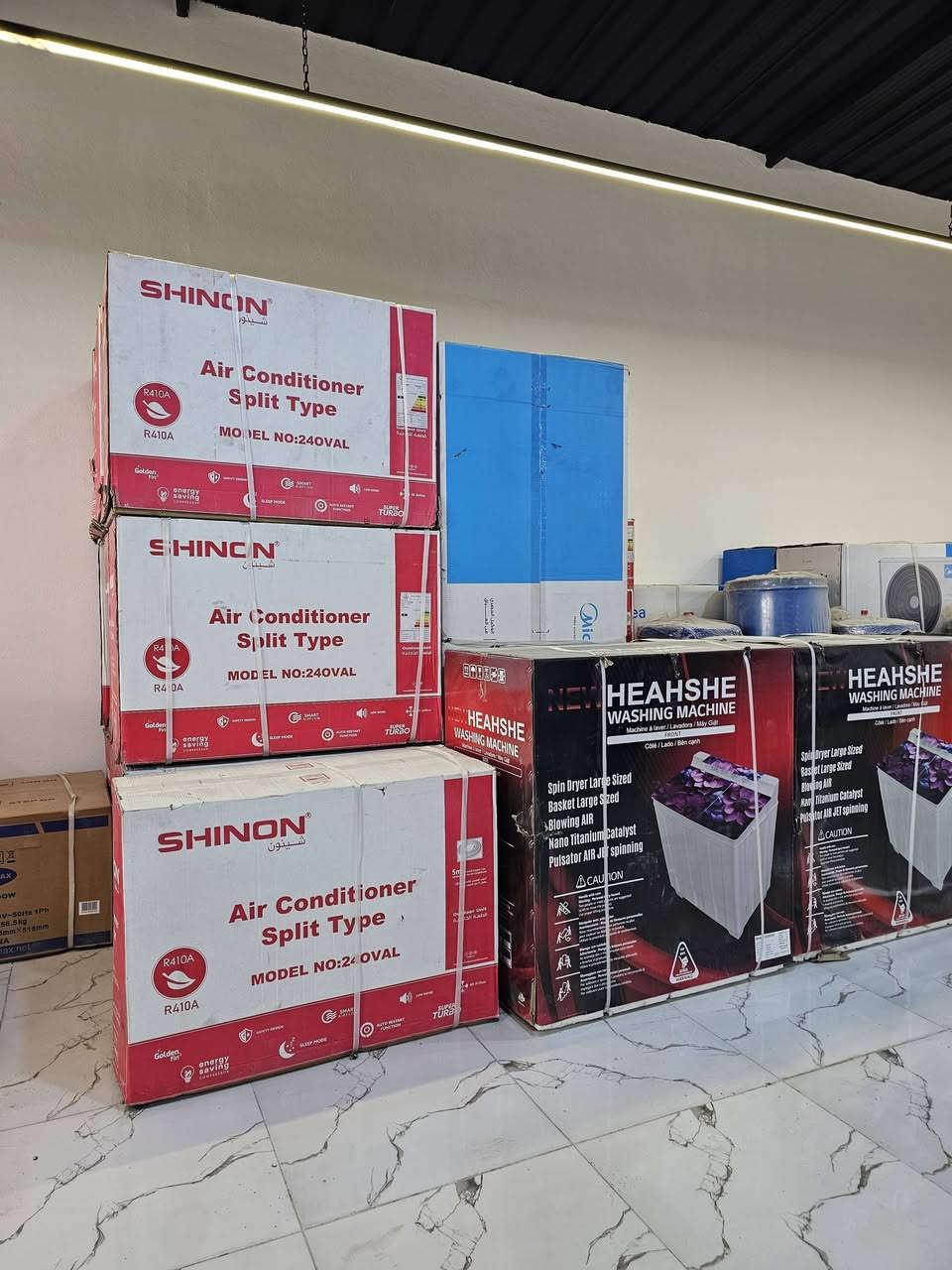 عروض مميزة وخاصة في معرضنا للأجهزة الكهربائية 

**************************
عروض خاصة ومميزة لجميع الأجهزة الكهربائية كل مايحتاجه البيت العراقي من أجهزة متوفر لدينا وبالتقسيط المريح
ثلاجات / طباخات / غسالات / مدفأة كهربائيه /
سخان الطحان المميز
كافة الاحجام والانواع
والدفع ماستر او كي كارد حسب رغبة الزبون  وبالتقسيط المريح عروض مميزة وحصريه لدى معرضنا
مع ضمان لكل الاجهزة
نتشرف بزيارتكم للمعرض صباحا ومساء وستجدون كل ماهو مميز
عنوان المعرض
 شارع المطار/  منفذ ماستر النجمة محلات الحاج حمزة ضعيف
للاتصال الأرقام التالية
***********
***********
