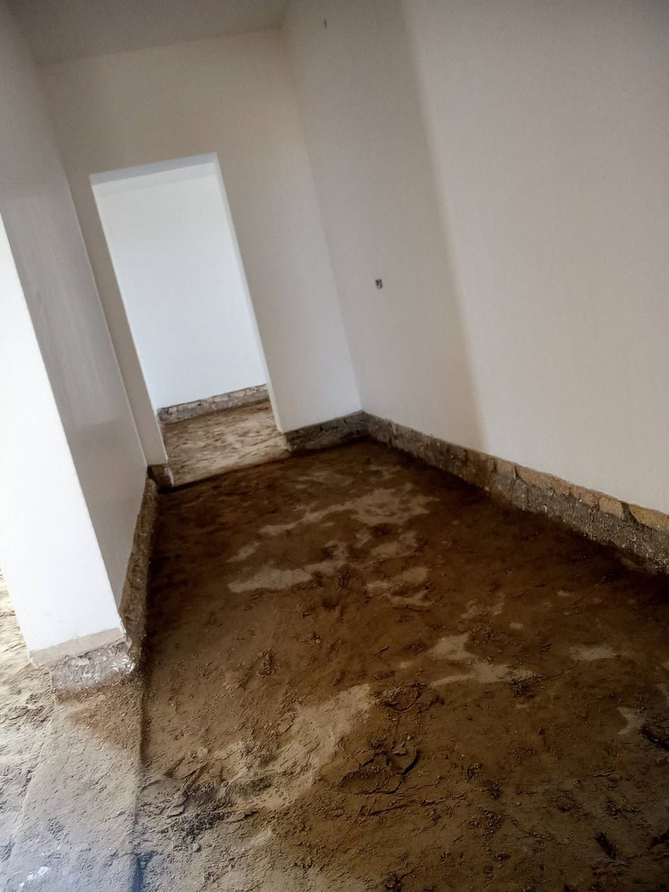 سلام عليكم  /  يوجد كادر عمل جاهز /  تصعيد مواد /  تنضيف بيوت /  تفليش /  تكشيط /  دفن نهري /  شقلنه ليل ونهار /  ومعداتنه جاهزه  ومالك دخل بكلشي تأخذ شقل جاهز مني سلمني شقل وتأخذ شقل جاهز / ماعليك بس تصال على رقم /// ***********
