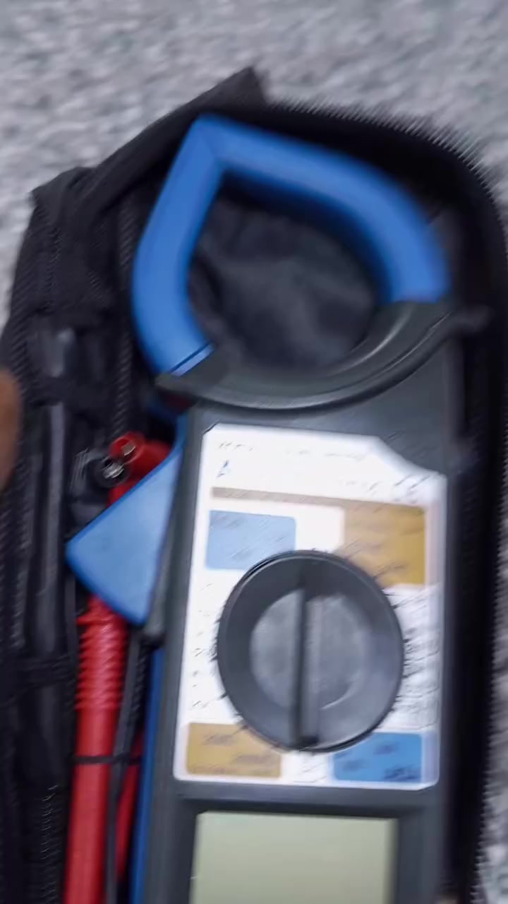 السلام عليكم للبيع موجود توصيل ***********
