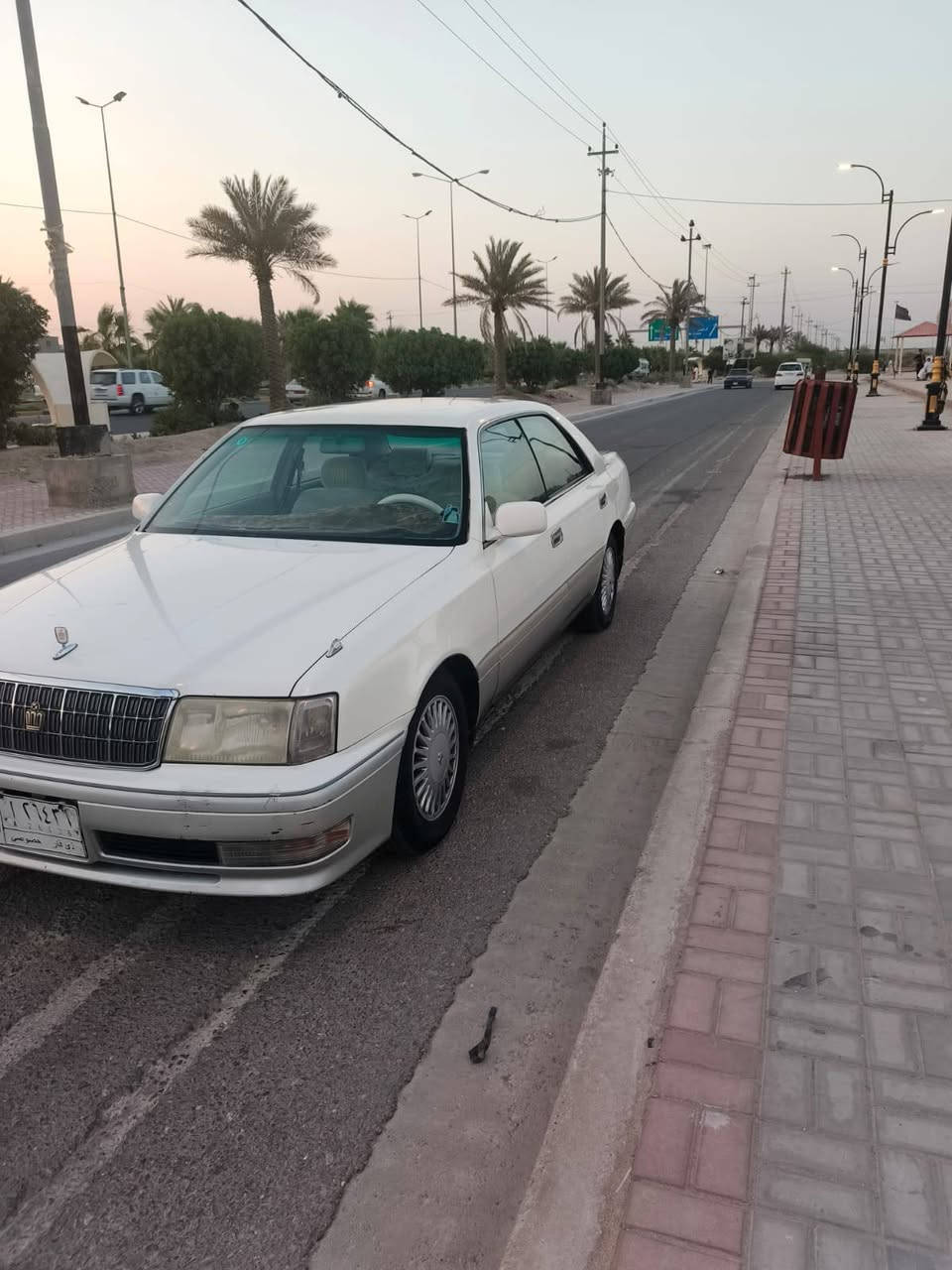 السلام عليكم سيارة راس الثور للبيع موديل 1997 كفالة كص ونقل وضربة مكينة وكير في في تي 3000 جديد بالكارتون رقم ذي قار أ مشروع وطني  تحويل مباشر سيارة مهزوزة حدادة طخم تاير جديد كهربائيات كلها شغالة تبريد ثلج 🥶🥶🥶 السعر 73 وبيها مجال انا مكلف بالنشر رقم صاحب السيارة *********** مكان السيارة البصرة سفوان
