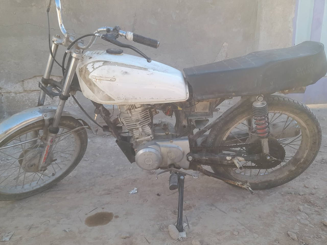 اربعة كير نضيفة ستوهة مجفتة سعر 175 تصل وتدلل
مكاني كربلة كنطرت سلام ***********
***********
