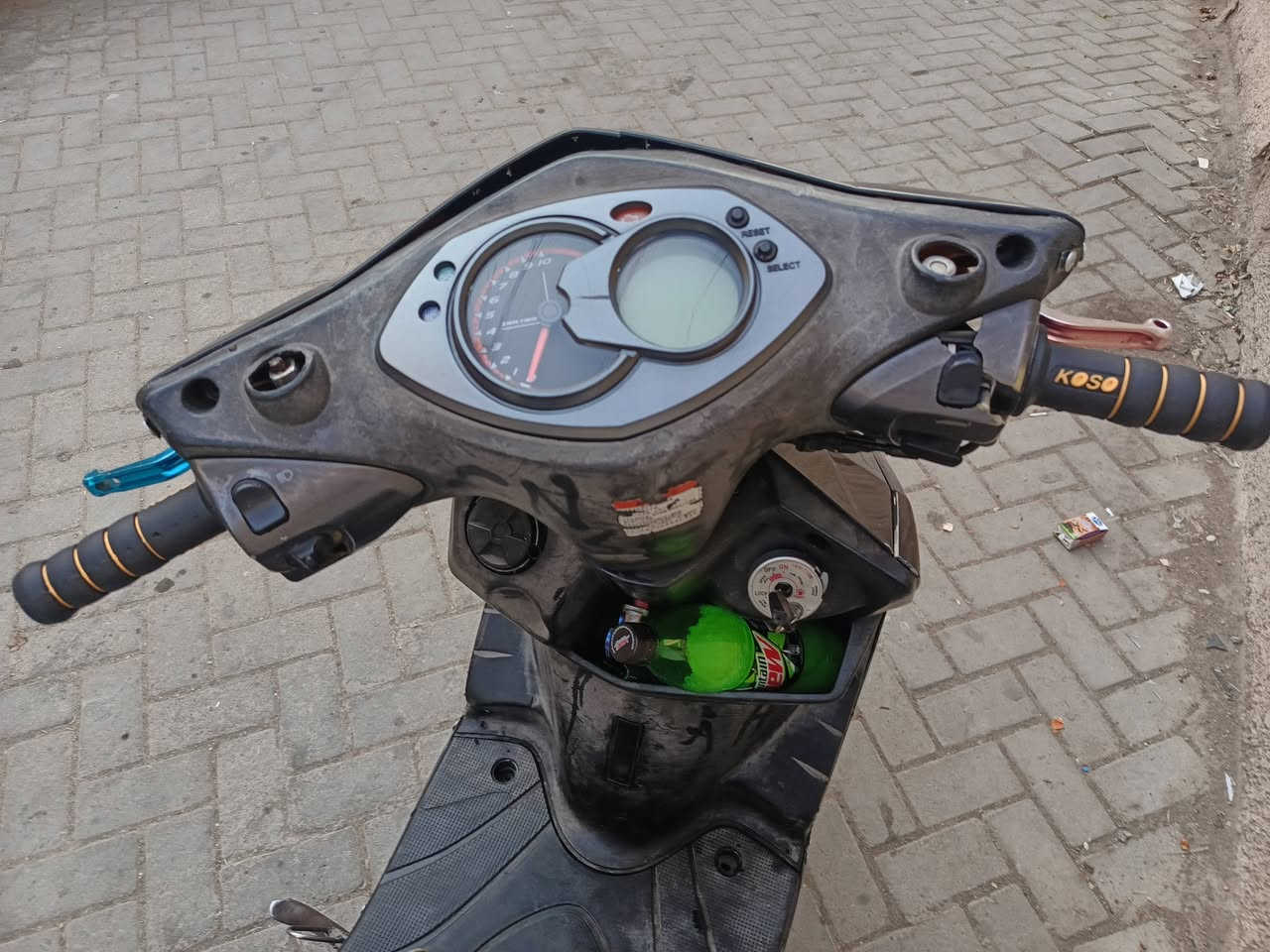 السلام عليكم سكنز فحل نوزل خطين للبيع دراجه اي نقص مابيها وبيها كور رياضي بوشه بلاديه كهربائيات كله شغال اي نقص ما بيها نكره سلف للبيع او مراوس بشي مرتب *********** مكاني بغداد
