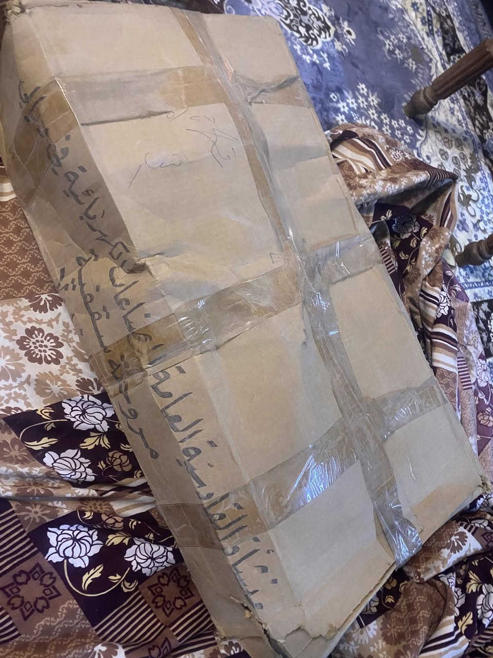 سلام عليكم بنكه القادسيه قيد بلكارتون بعده بتراب الشركه السعر خاص  او واتساب ***********
