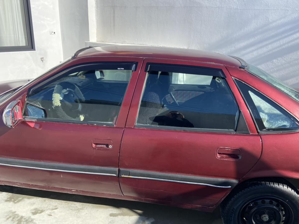 فرۆشتنی خئیرا
ئۆپل مۆدیل ٩٠ئارم پلاستیک سلیمانی بۆفرۆشتن  شوئین قەلادزئ بۆنرخ پەیوەندی بکەن ***********
