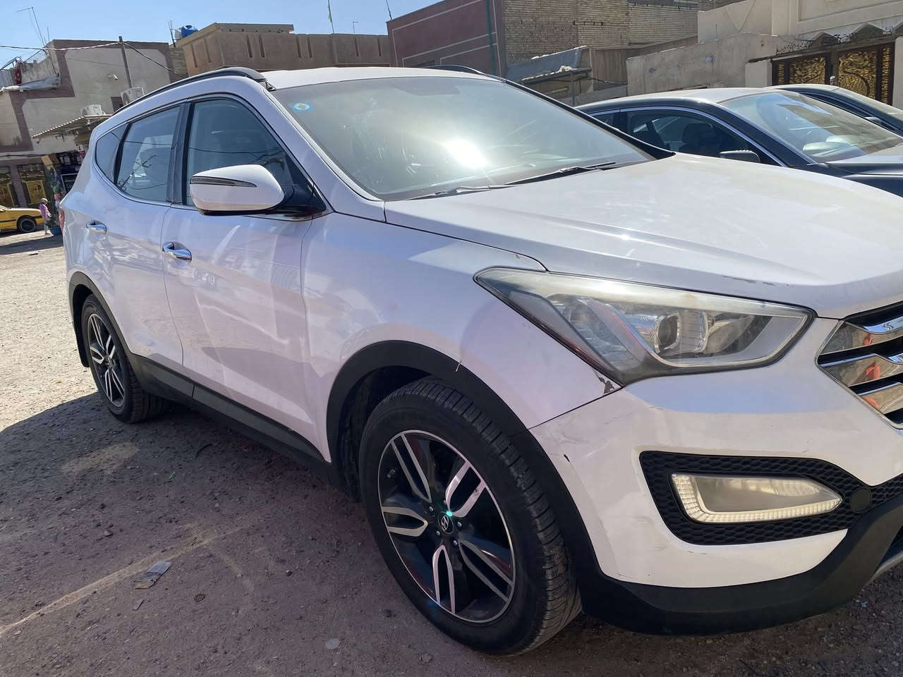 للبيع 2013.  مكينه الفين. 
سياره جاهزه من كلشي. عنوان بغداد. 
***********
