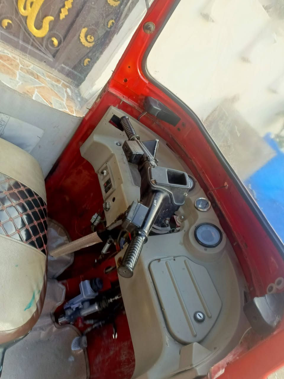 تيك توك للبيع موديل 19 مقفوله من الضربه جاهزه محرك 20 خير من الله السعر  2500رقم الهاتف ***********
