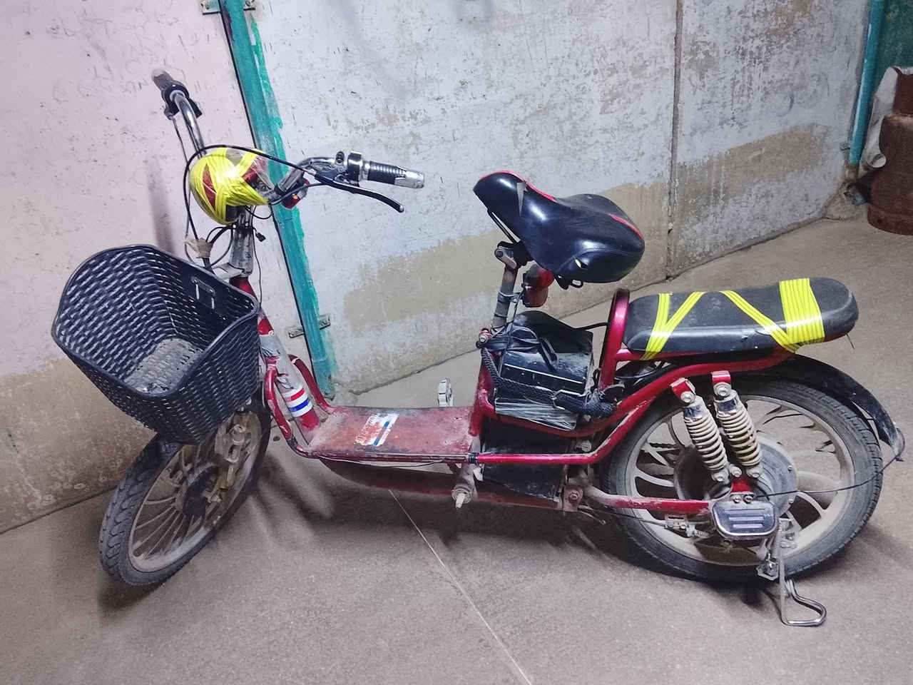 سلام عليكم لبيع بايسكل شحن بطاريات اخت جدد ضله شهر من شدتوه سعر ب175 مكان قضاء عنه الي يرده يطب خاص


**إذا كنت صاحب هذا الإعلان وتريد حذفه لأي سبب، رجاءا أرسل رسالة إلى الدعم الفني**