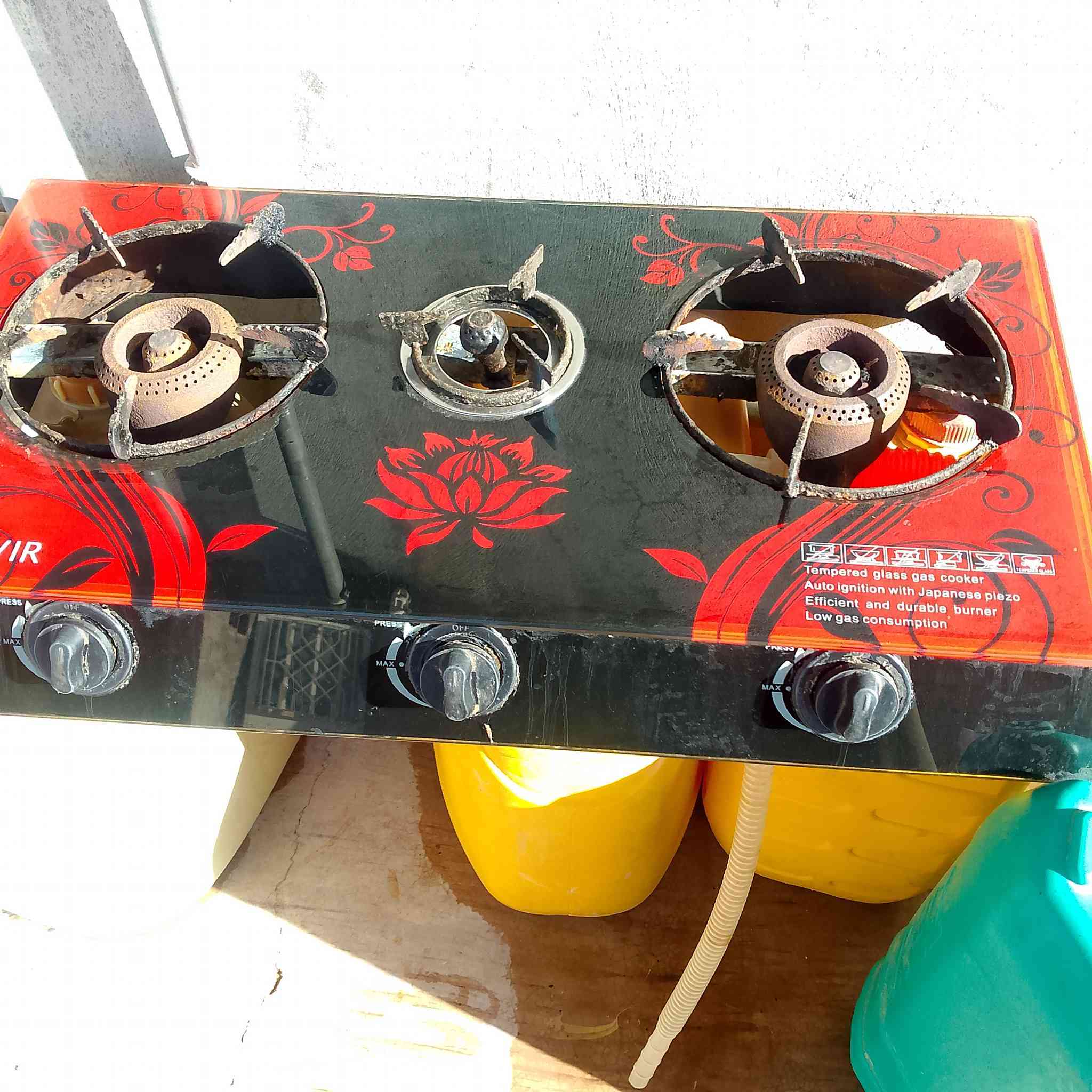 طباخ 3مشاعل ناره قويه ماشاءالله ونضيف لوجه مالته مرمر ميحتاج جداحه مثل ماموضح بلفيديو سعره50وبي مجال علعمله مكانه الكرابله منطقة لحي لصناعي
‏‪***********‬‏
‏‪***********‬‏
