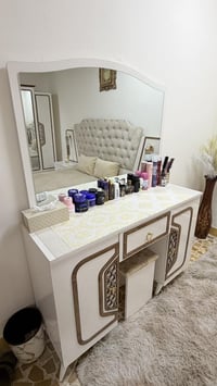 غرفة نوم تركي 6 قطع نظافة 90‎%‎ السعر 900 وبيها مجال للشراي 0770416655...