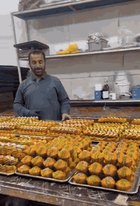 دهين وحلويات 
 {حسين الكفري الشهير }

(كيك ومعجنات

شعريات سوريه 

معجنات ايرانيه 🍪

كيك أعياد ميلاد  حسب الطلب 🎂
متوفر تجهيز أعراس خطوبات 

يوجد خدمه 🚚 توصيل 

العنوان(كربلاء طويريج حي ضباط شارع العام مقابيل قاعه روز الملكيه )

رقم الحجز {***********}
