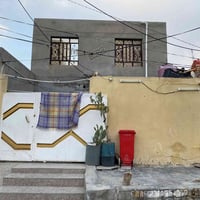 بيت للبيع 🔹الموقع حي الزهراء  🔹المساحه 135م  تفاصيل البيت   🔹الطابق ال...