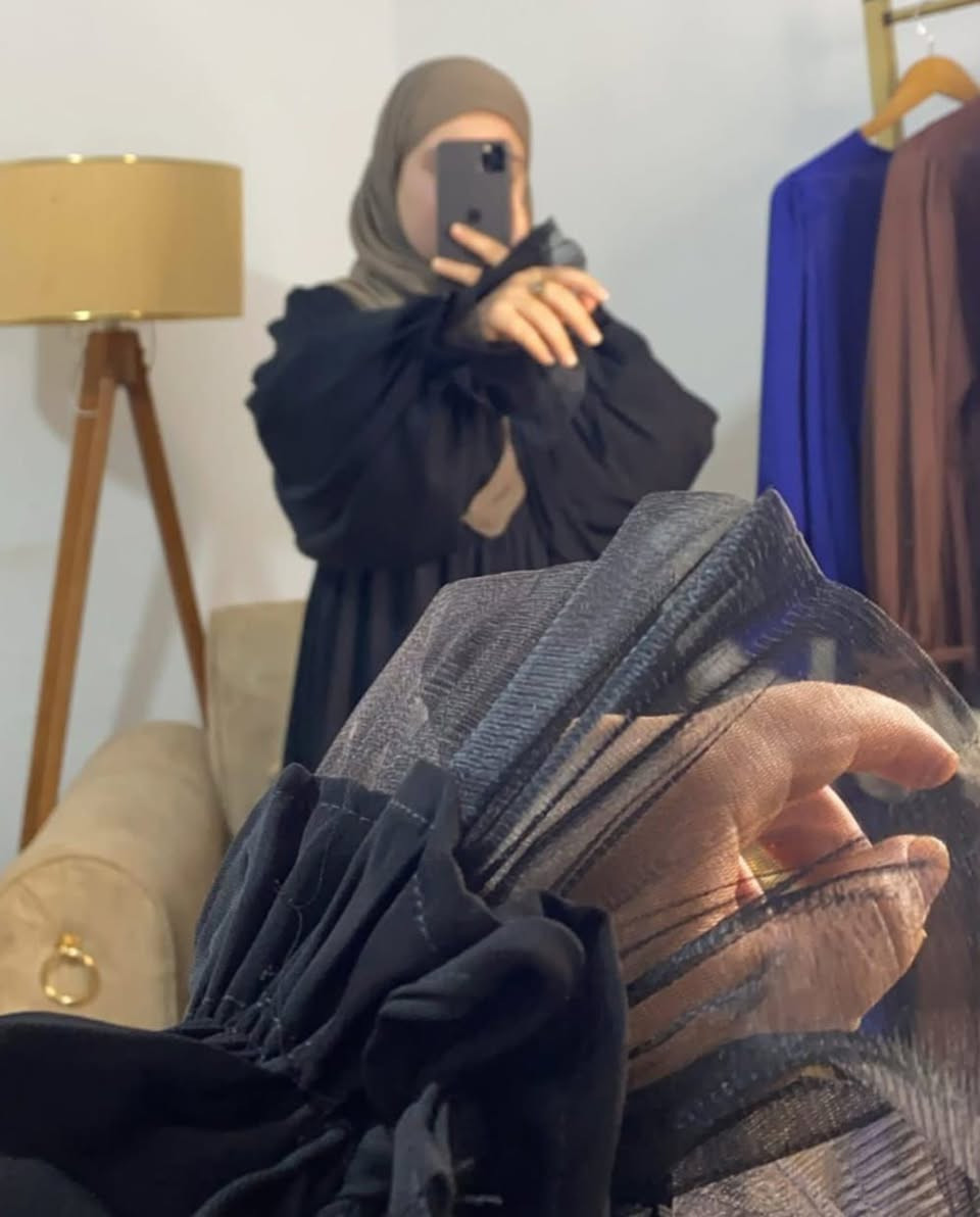 عبائة غفران 
توب كريب روزة
 قياسات
M L XL XXL


**إذا كنت صاحب هذا الإعلان وتريد حذفه لأي سبب، رجاءا أرسل رسالة إلى الدعم الفني**
