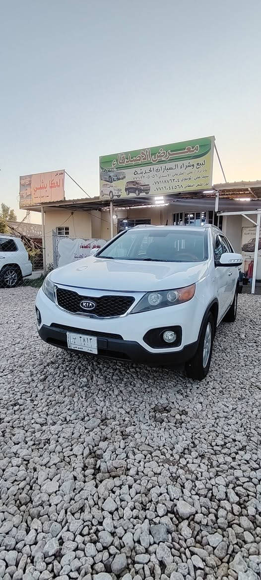 السلام عليكم الغوالي
للبيع أو مراوس 
سورنتو موديل 2012  خليجي
السياره بيه بنيد صبغ فقط
بدون لاحادث ولافتح
رقم بغداد 
مواصفات
مكينه 2400 دوش جديده
كير جديد
حداديه امامي خلفي جديد
تخم تاير جديد
تبريد تتفه شغال 
بصمه
شاشه كبيره
7 راكب
السعر 140 وبيه مجال لطيبين
مكان سياره بابل الهاشميه
للستفسار اكثر اتصل
(***********) (***********)
