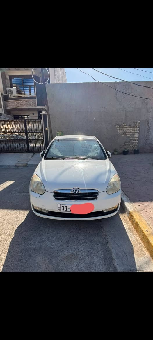 سلام عليكم هونداي فيرنا لبيع السياره موديل ٢٠٠٨ السياره اشتريته زيرو من ٢٠٠٨ السياره على ايدي السياره كوري اصلي اعلى مواصفات تجي 
١ محرك ١٦٠٠
٢السياره مري شفط كهرباي
٣محرك جيدآ جدآ
٤تبريد ثلج 
٥كشنات تتفئه
٦كير نوعيته vvt وبحاله جيده 
٧ السياره ماشيه ١٣٣ حقيقي المشى 
٨السياره ويلكب
٩السبير منازل ابد
١٠حاكيه تلفون 
١١تبريد لمس 
١٢كشنات جلد لون اسود
١٣ داخل حمصي 
١٤بروجكتر امامي 
١٥ حساسه خلفي بلاد تجي من الشركه 
١٦كتلوكات شركه موجوده
١٧ ٣قطع صبغ فقط 
١٨ السعر ٩٣ وبيها مجال حك الجيه 
١٩الرقم ***********
