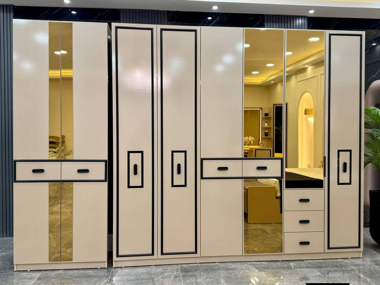 عنوان المنشور: الرفاهية صارت ببيتك.. موديل "جلو" المودرن وصل! ✨🏡
لأن بيت العمر يستاهل الأفضل، جمعية التراث تقدم لكم قطعة فنية تجمع بين المتانة العالية والتصميم العصري الأنيق. موديل (جلو - 10 قطع) مو بس غرفة نوم، هي استثمار لراحتكم.

✅ ليش تختار موديل "جلو"؟
📏 مساحة خزن عملاقة: كنتور ملحق قياس (335 سم) يشيل كل احتياجاتك بترتيب.
🛏️ سرير مخزن: استغل كل شبر بغرفتك مع المخزن الأرضي للمفارش والبطانيات.
🛠️ متانة حديدية: الظهر خشب (بلوك) ونظام الربط (برغي وجوي حديد) لضمان القوة وسهولة النقل مستقبلاً.
✨ شغل درجة أولى: لمسات فنية وتشطيبات احترافية تبيض الوجه.

💰 خطة الدفع (نقد وأقساط):
لأننا نقدر ظروف زبائننا، وفرنا لكم أفضل تسهيلات:

💵 السعر نقد (كاش): 2,000,000 دينار فقط.
💳 السعر بالأقساط: 2,500,000 دينار.
📉 القسط الشهري: 140,000 دينار بس!

📍 وين مكاننا؟
الرمادي - التأميم - شارع النخيل - مقابل محطة النخيل.

ننتظر زيارتكم لمعاينة الجودة والجمال على أرض الواقع!
جمعية التراث.. اختيارك الأول للأثاث الراقي.


**إذا كنت صاحب هذا الإعلان وتريد حذفه لأي سبب، رجاءا أرسل رسالة إلى الدعم الفني**