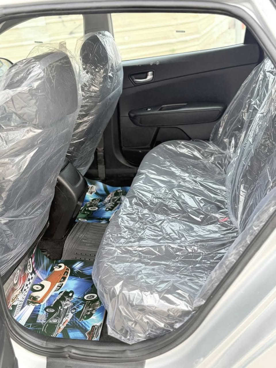 السلام عليكم
كيا أوبتيما وارد امريكي للبيع 
مديل 18
رقم ذي قار انكليزي بسمي 
ماشيه ٦٨ حقيقي
ضربت السياره بمريكا قبق جنطه ومبدل 
موصفات السياره نص فول 
سياره جاهزه من الدعاميه للدعاميه مابيه نقص برغي 
المكينه والكير برغي مامفتوح بيه شرط 
مكان السياره ذي قار 
التواصل 
***********
