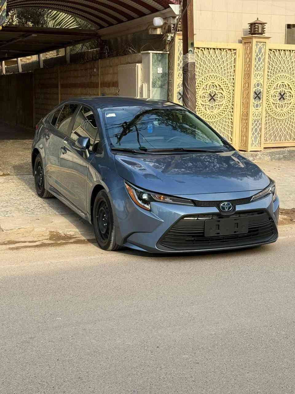 كورولا 2024 LE
قطعتين صبغ جاملغ و بنيد بدون شواصي 
راديتراتها بلاديه غاز تبريد البلادي مالتها 
الموصفات 
رادار امامي 
تثبيت مسار 
تبريد شاشه 
سايد بريك كهرباء 
اوتو هولد 
كشنات لونين 
مكينه 2000 
المسافه المقطوعه 19 ألف مايل 
بدون رقم حره تترقم جميع المحافظات 
السعر 142 و بيها مجال بسيط 
رقمي 
***********
***********
