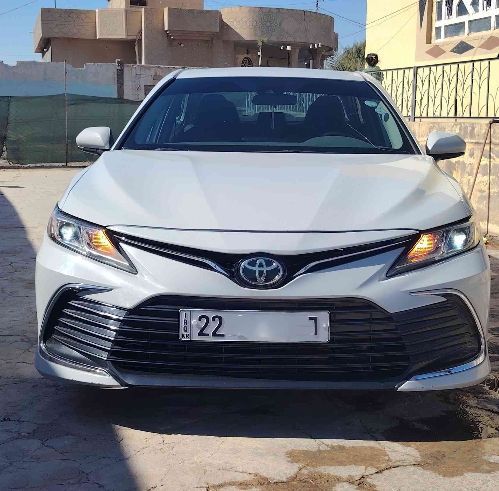 كامري 2023.اربيل شرط تحويل. سنويه وهزه جديد. لون سمنتي صور ضرر بلمنشور.للاستفسار***********
