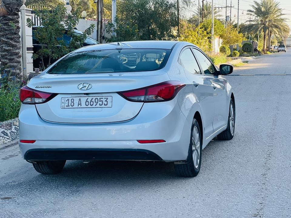 السلام عليكم من رخصت الادمن النترا 2014 رقم بابل الدولي بسمي حادثه جاملغ  وبنيد  صبغ والباقي مكفول السياره كله ليبل واحد مكينه 2000 دوش كير مكينه حداديه وتبريد خير من الله  السعر ب 108وبيه مجال العنوان بابل قرب سيطرت الاثار 
***********
