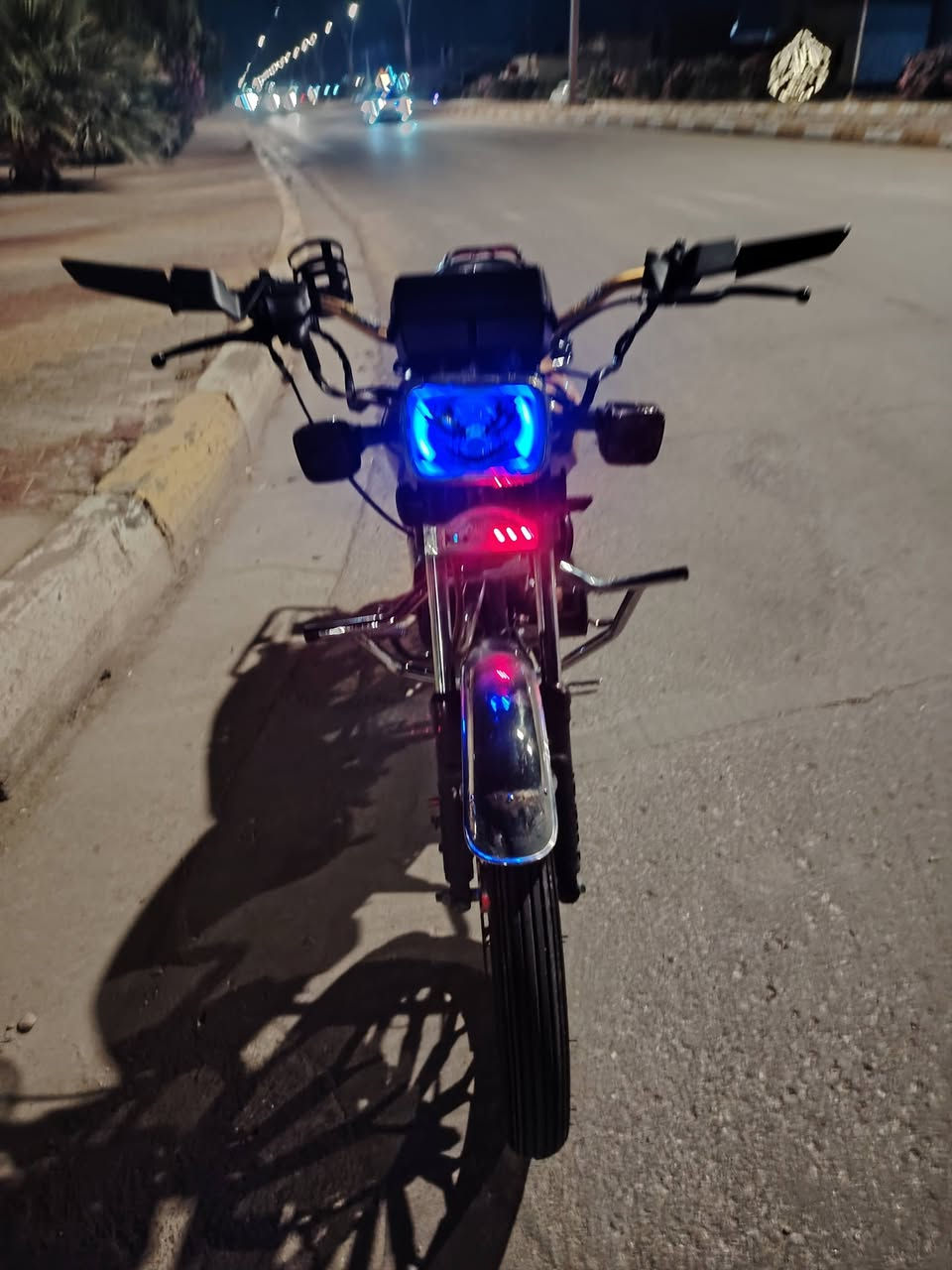 سولنك 24 محرك 150 مكفول كير محرك شرط بلادي ماطور ربع متحط علي فقط بانزين ودهن مراوس بشنك حديدة او ايراني 24 شكل 25 المكان الانبار حديثة


**إذا كنت صاحب هذا الإعلان وتريد حذفه لأي سبب، رجاءا أرسل رسالة إلى الدعم الفني**