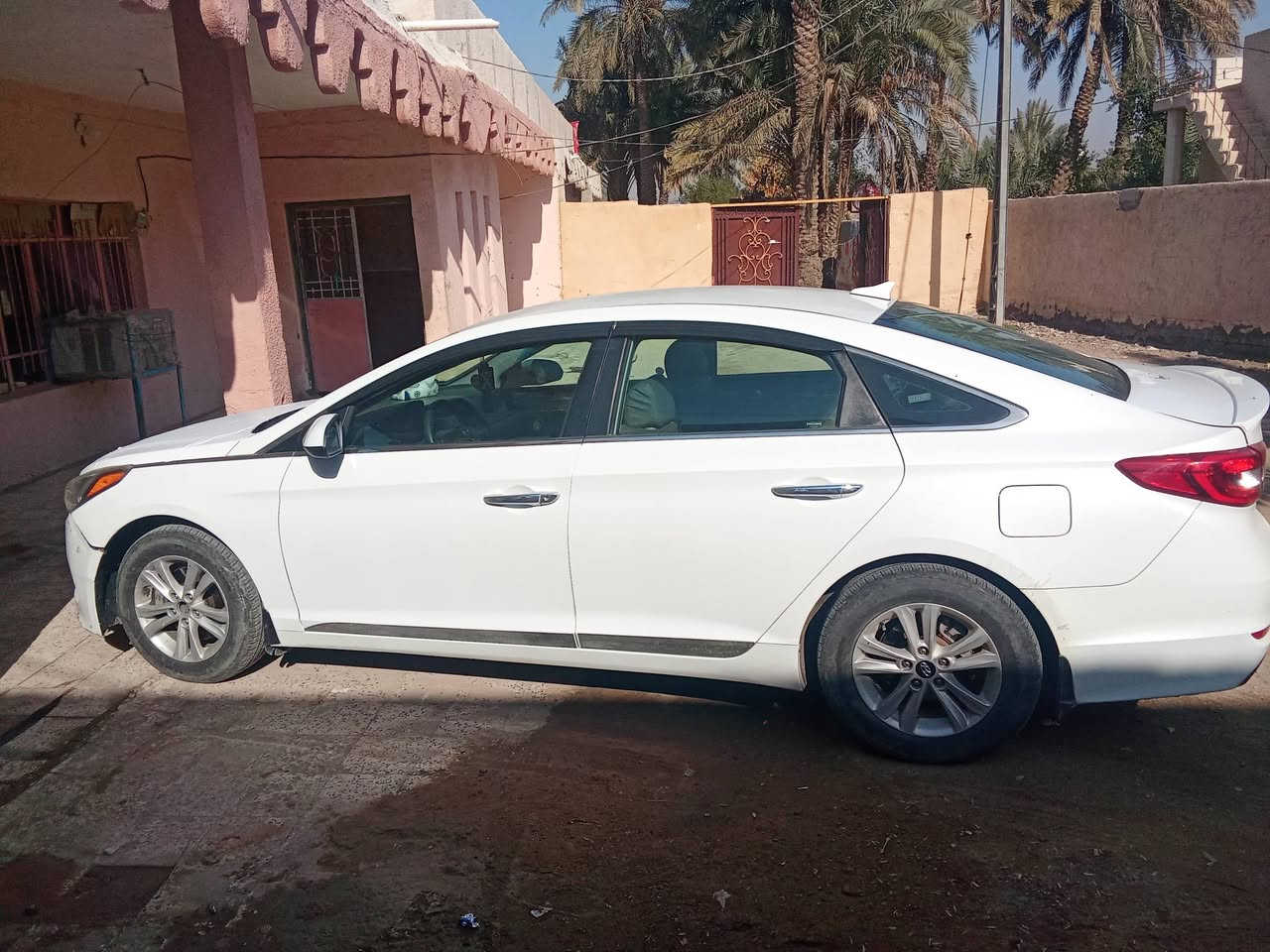 السلام عليكم للبيع سوناته17 رقم ارببل نكليزي وارد امريكي ضررها دعاميه فقط الاستفسار ***********
