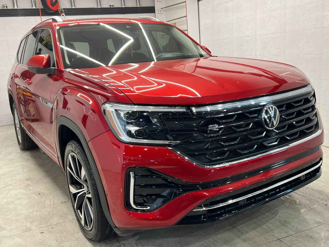 للبيع أطلس
2024
فول مواصفات 
SEL premium R
ضرر قطعتين كما موضح  
سعر خاص 
للتواصل والاستفسار على هذا الرقم
***********
