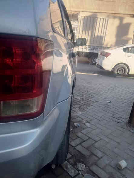 جيب 2006 مكينة 3700 تخم تاير جديد و صدر جديد رقم الألماني بغداد باسميالسعر 80 العنوان بغداد للأستفسار تواصل ع رقم هاتف ***********
