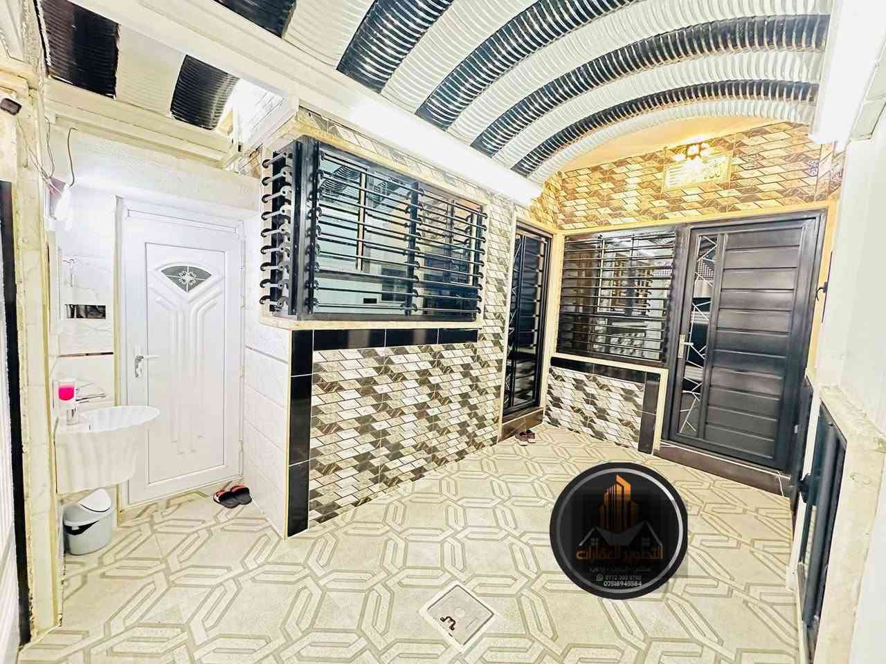 دار سكني بناء فوول VIP للبيع
موقع مميز وفرع هادى 
قريب جداً من الشارع العام
السلام عليكم دار للبيع في الشريط الذهبي 
يارمجة الشرقيه (الشريط الذهبي) 
مساحة 100 متر 
اتجاه قبله 🕋 
واجها 5 عمق 20
طابقين كامل وبيتونه  
يحتوي الطابق الاول غرفه وهول واستقبال وصحيات داخليه وخارجيه 
الطابق الثاني غرفتين نوم غرفة اطفال وهول وصحيات 
بناء جديد 2025 درجة اولى 
البيت جبس بورد كامل من المطبخ الى البيتونه 
جزامه +مكان ماطور ماء في الكراج + مكان صونده
سند طابو 📑 
تعاقد مع الشرعي 🔄
تحويل مباشر 🫆

للاستفسار 
الاتصال على الارقام ***********.     
***********
