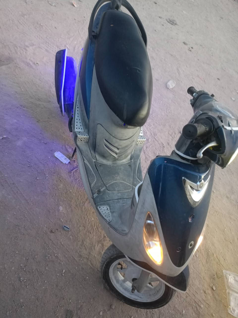 السلام عليكم اخوان ماكس منغولي اي نقص مابيه كامله سلف هندر عالي وناصي نشره خلفيه كامله الدراجه مابيه نقص ولمحرك مامفتوح  السعر 500وبيه مجال حگ الجيه رقمي ***********او*********** بس رمشلي وخابرك
