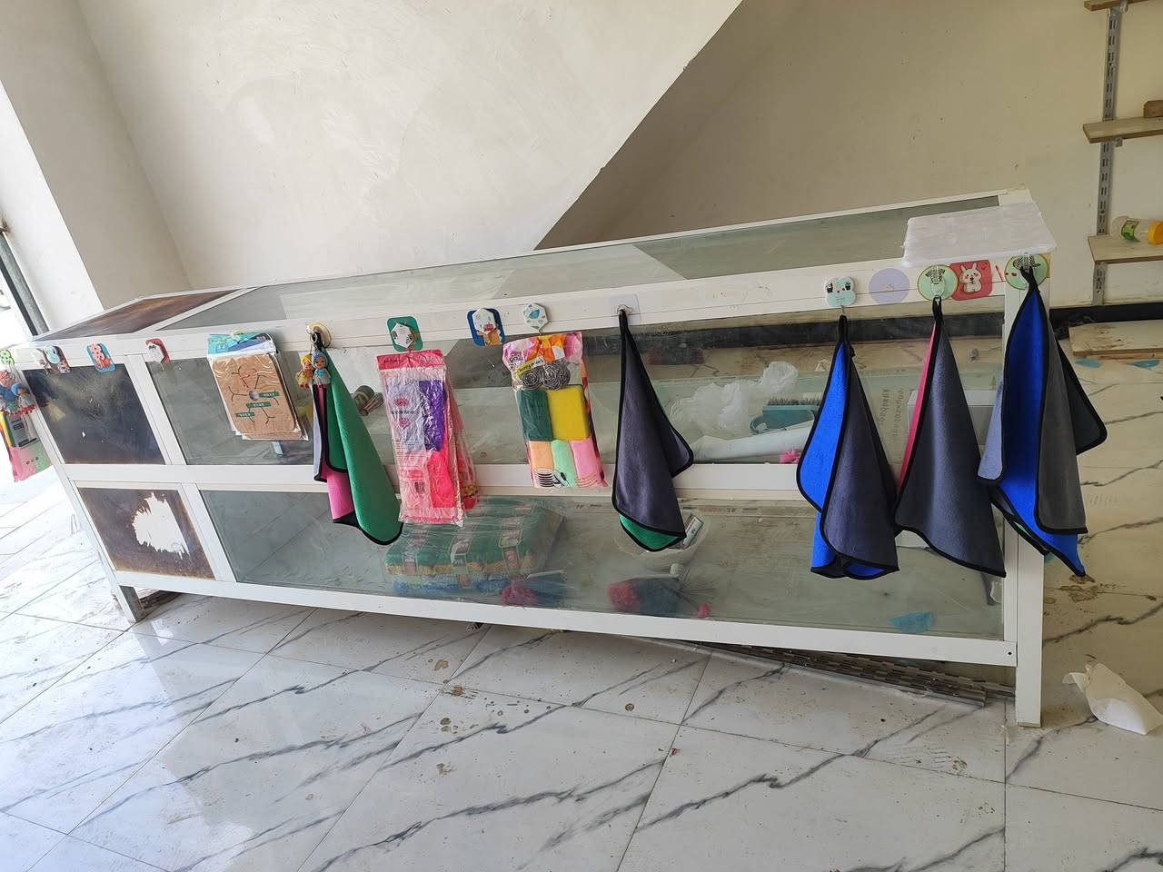 مكلف بالنشر اخوان للاستفسار الاتصال على الرقم ***********
