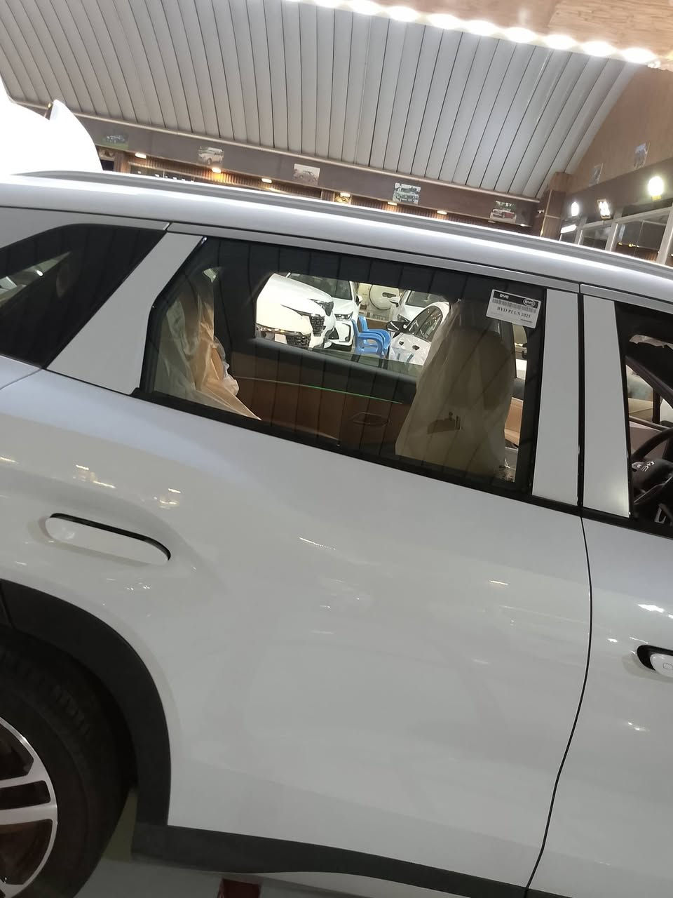 جميع نواع زجاج اليسارات القديم ولحديث نقل وشدداخل بغداد مجانن
وبنسب السعار رقم الهاتف ***********
