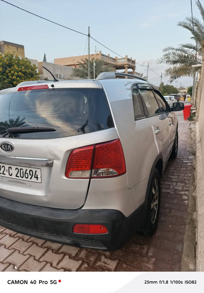 السلام عليكم سورنتوا 2011 للبيع خليجي مكينة اربعة سبعة راكب قطعتين تبريد سيارة جاهزة رقم و سنوية جديدة هزة جديد سيارة جاهزة من كلشي بيها صبغ موضح بل سونار بدون دواخل رقم اربيل مكان السيارة واسط النعمانية  السعر 123 ***********    ***********
