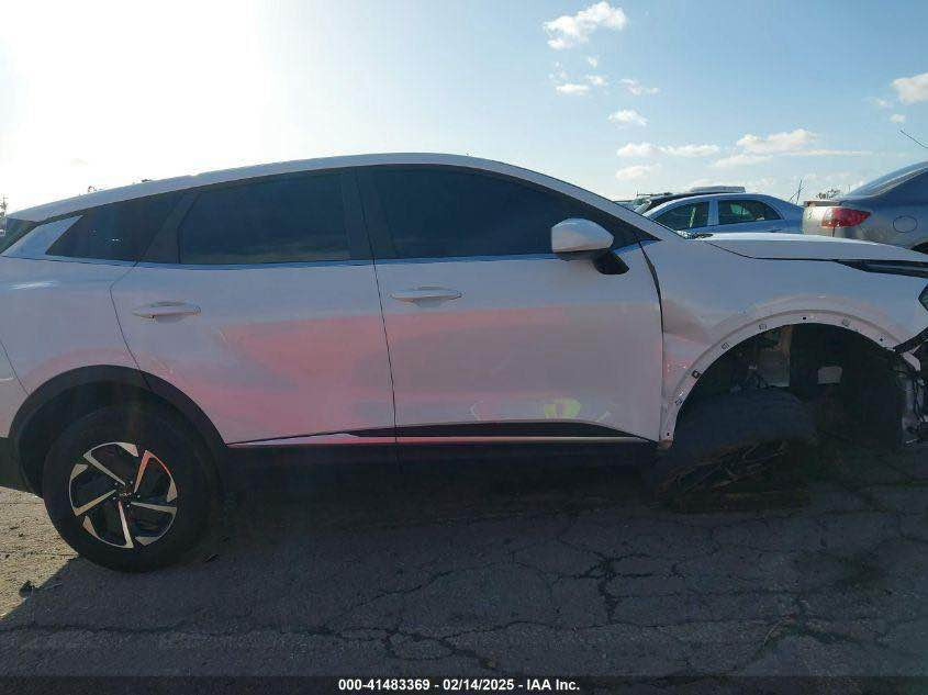 السلام عليكم خوان عندي سبورتج 2024 هايبرد وارد أمريكي  بأسمي رقمها بغداد حادثها بسيط  كلش مابيها لا صبع ولا تبديل صور الحادث بالمنشور مكاني حي البنوك السعر 208 $ بيها مجال رقم الهاتف *********** بغداد, العراق
